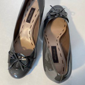 Ruby & Bloom Grey Patent Leather Shoe